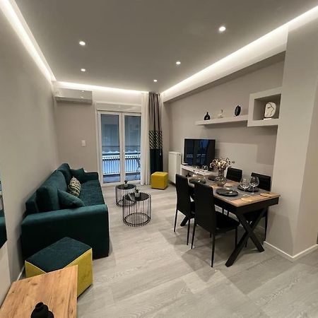 Luxury Apartment Near Acropolis 아테네 외부 사진