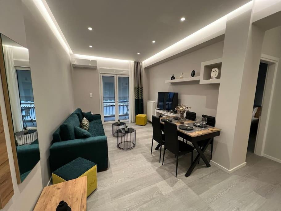 Luxury Apartment Near Acropolis 아테네 외부 사진